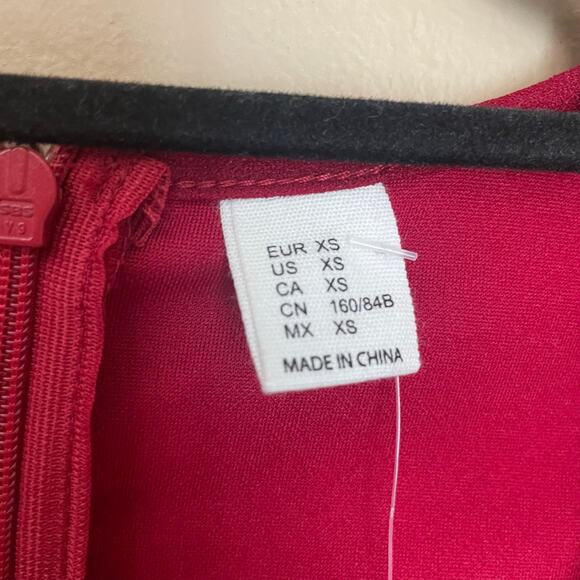 Wdirara Womens XS Wide Leg Jumpsuit Red Wine V-Neck Sheer Sleeve Elegant NWT - Picture 6 of 10